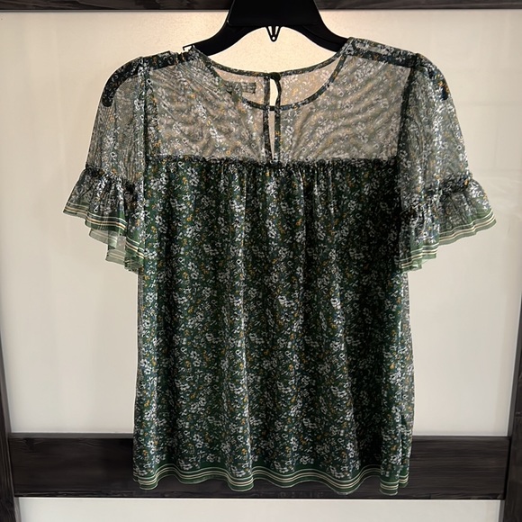 Max Studio Floral Top - Picture 2 of 2